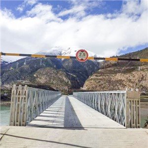 Durable Bailey Steel Bridge Double Lane Durable Začasni most v Tibetu